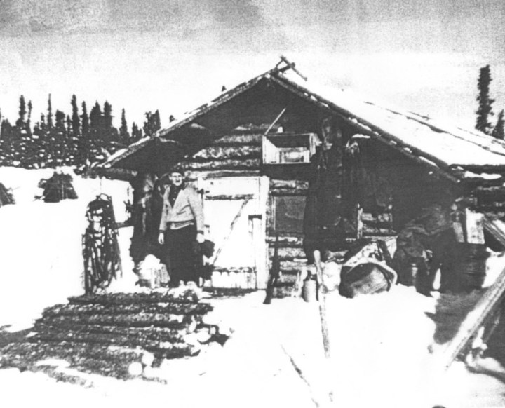 John Albrecht_Cabin_Selwyn Lake_c1948